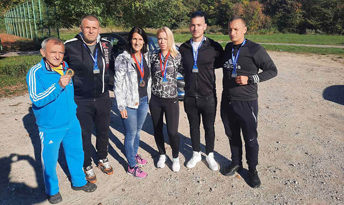 Egy arany és két ezüstérem és egy negyedik helyezés a hét szenttamási maratonfutó legutóbbi mérlege